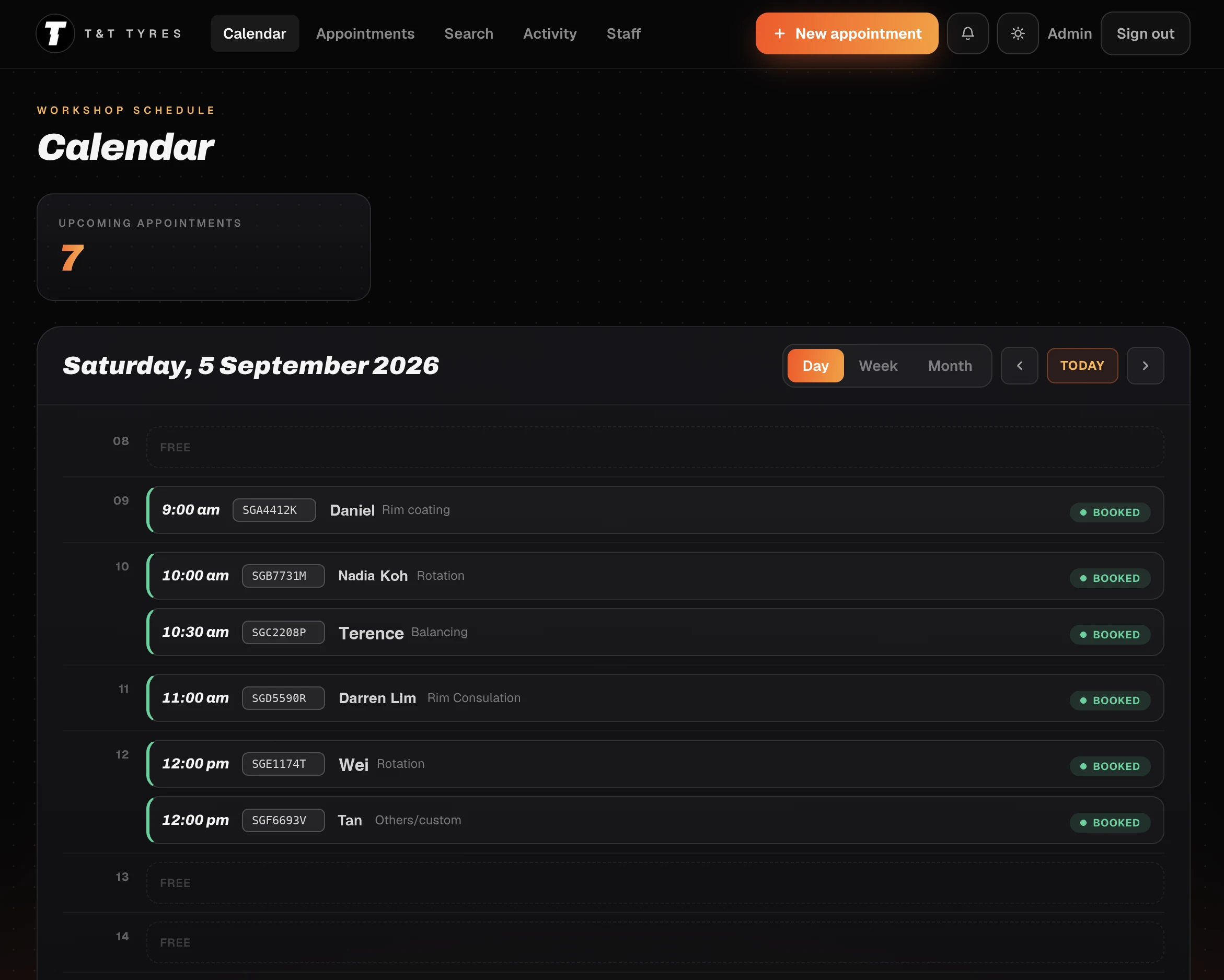 A day view of the workshop calendar listing each hour from 8am with booked jobs showing time, vehicle plate, customer name and service, and free slots marked FREE.